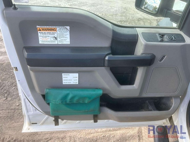 2019-ford-f550-image-9