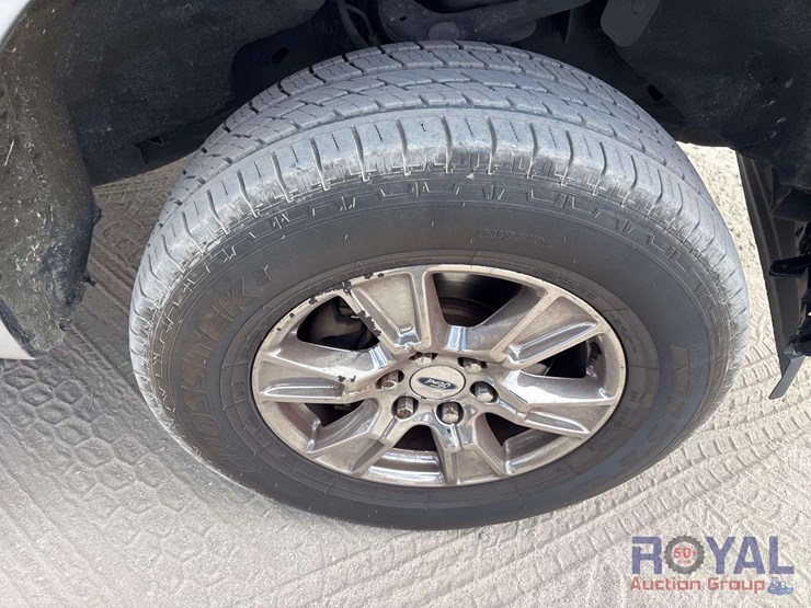 2017-ford-f150-image-22