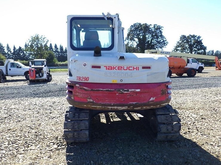 2017-takeuchi-tb290-image-5