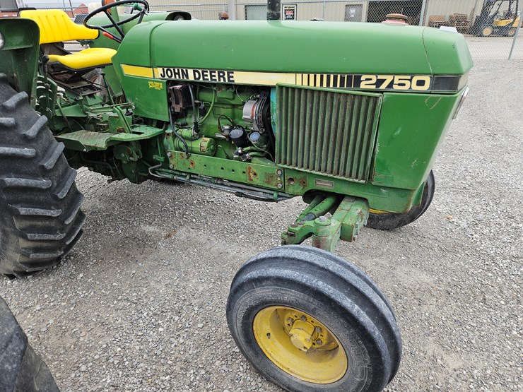 john-deere-2750-image-17