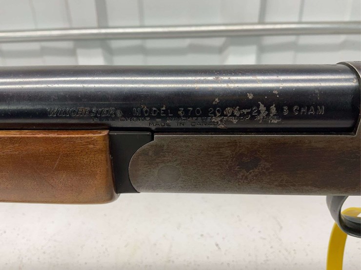 winchester-370-20ga-shotgun,-sn:-c105391-image-2
