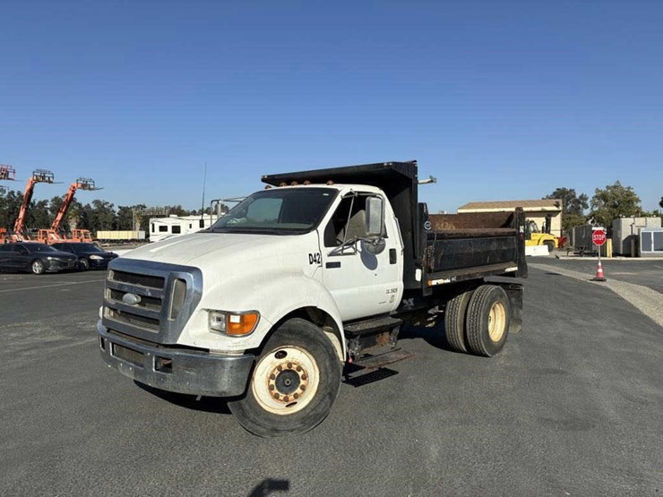 ford-f650-image-1