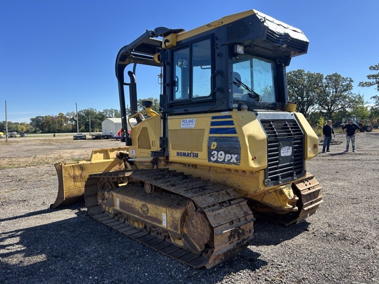 2014-komatsu-d39px-image-3