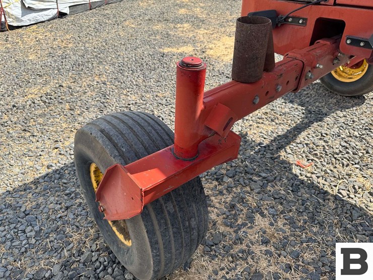 2002-new-holland-hw300-image-52