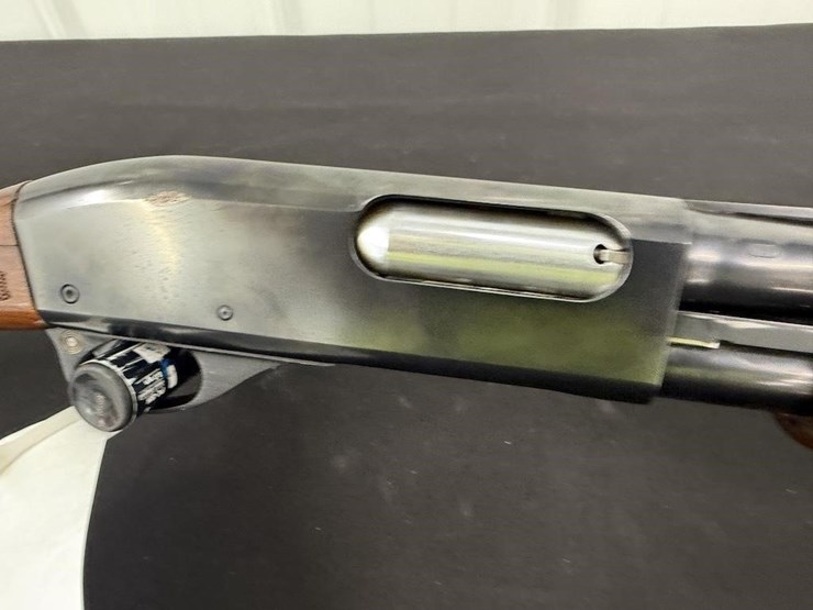 remington-model-870-magnum-12-gauge-shotgun-image-2