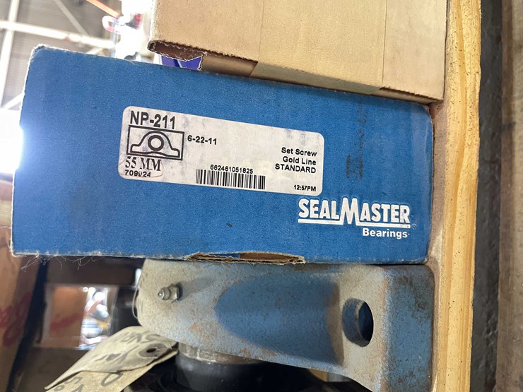 #8621-•-pallet-of-various-bearings-(aps)-image-11