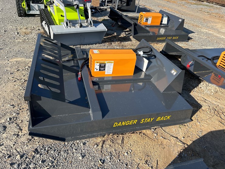 #52-•-wolverine-skid-steer-cutter-image-2