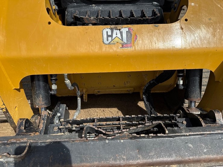 2023-caterpillar-259d3-image-20