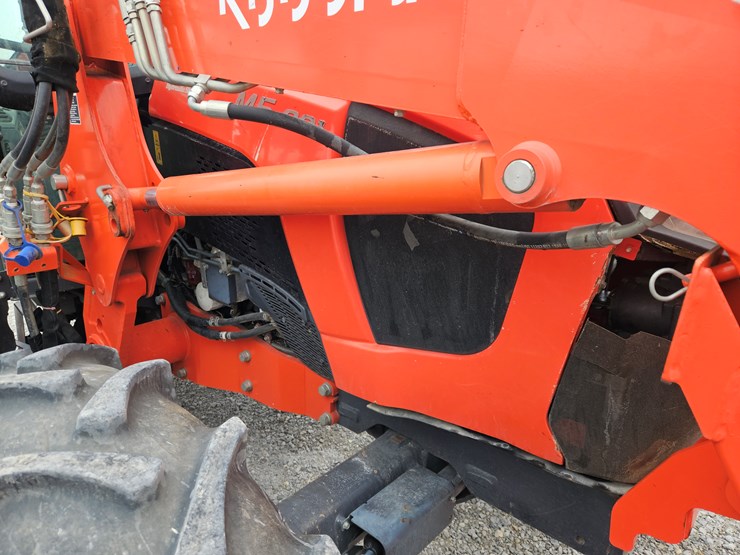2019-kubota-m5-091-image-7
