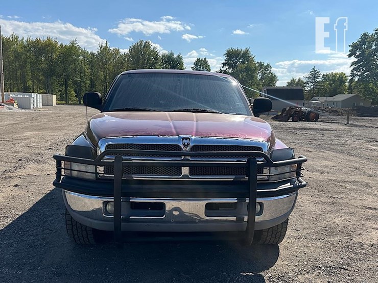 2000-dodge-ram-2500-image-2