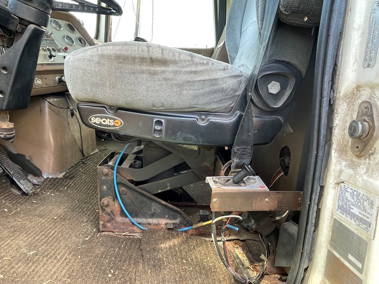 ford-l-image-26