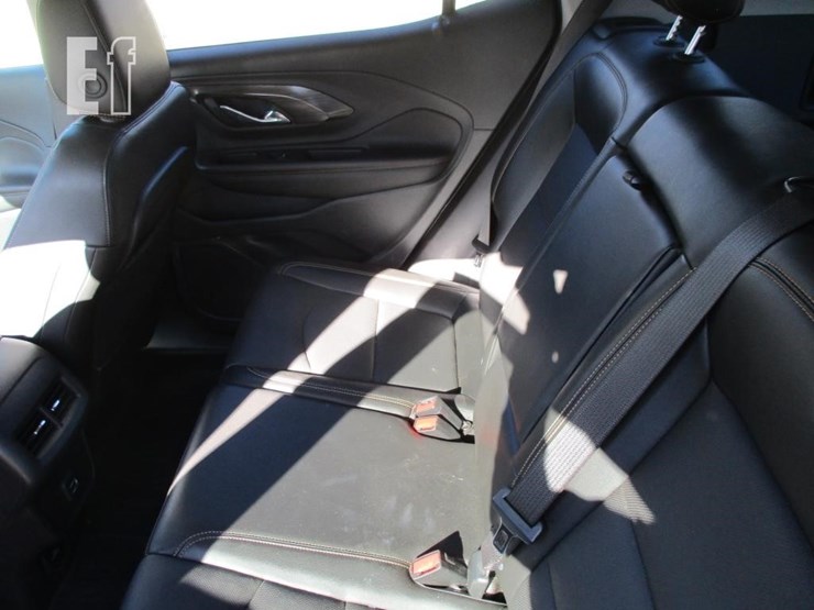 2021-gmc-terrain-slt-image-8