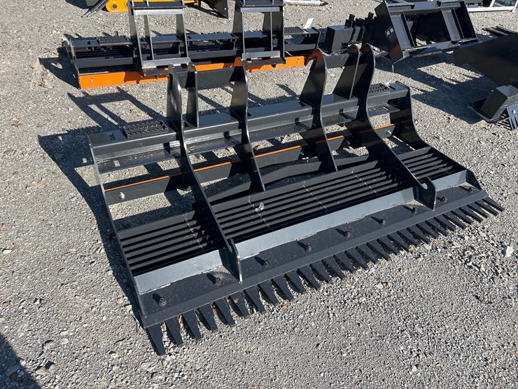 #74-•-72”-skid-steer-land-leveler-image-1