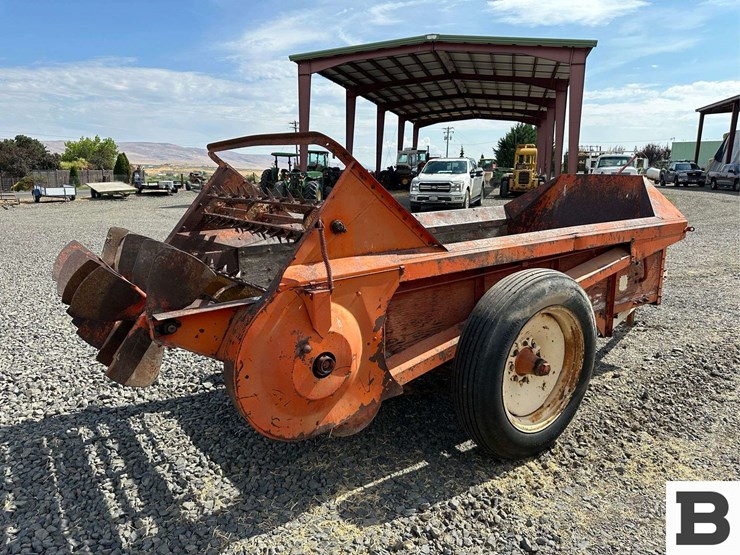 case-manure-spreader-image-6