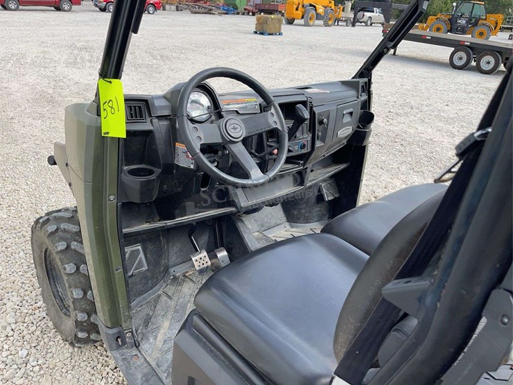 2018-polaris-ranger-crew-image-35