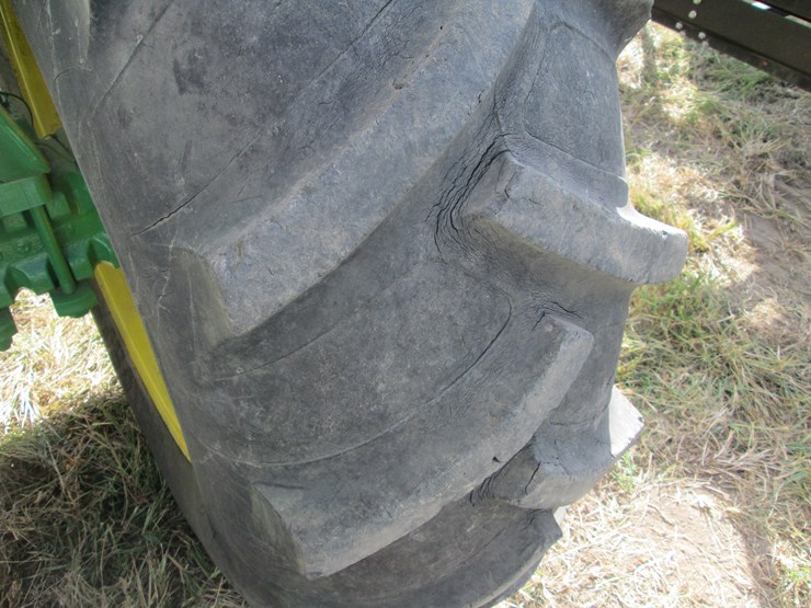 1975-john-deere-2630-image-9
