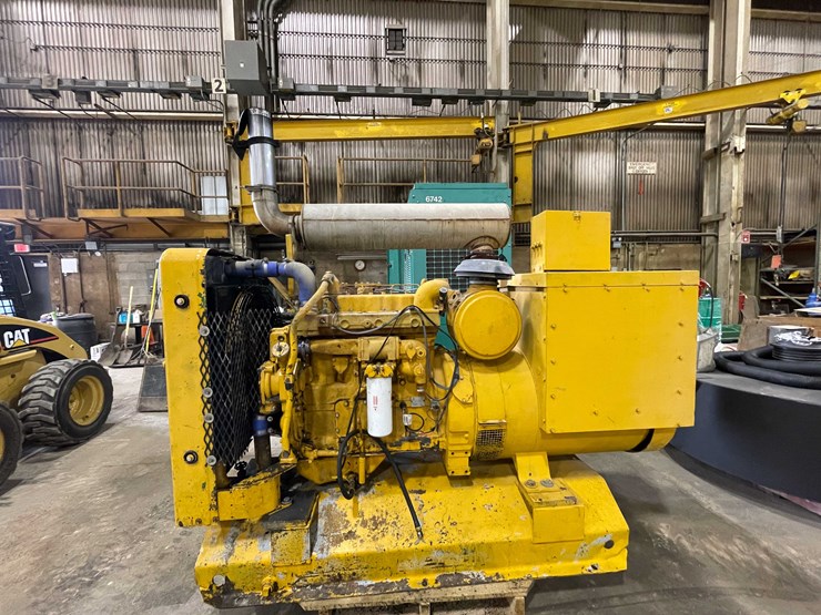 1988-caterpillar-3304-image-27