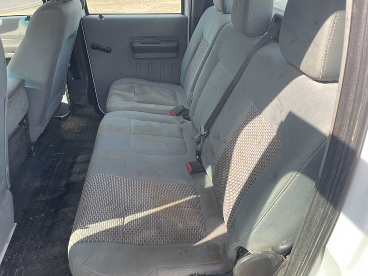 2011-ford-f250-xl-image-82