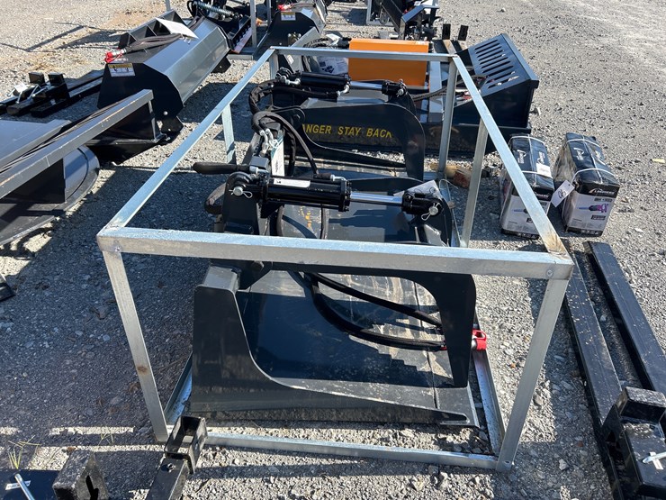#93-•-72”-skid-steer-grapple-bucket-image-2