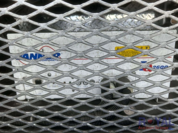 2003-freightliner-fl60-image-25