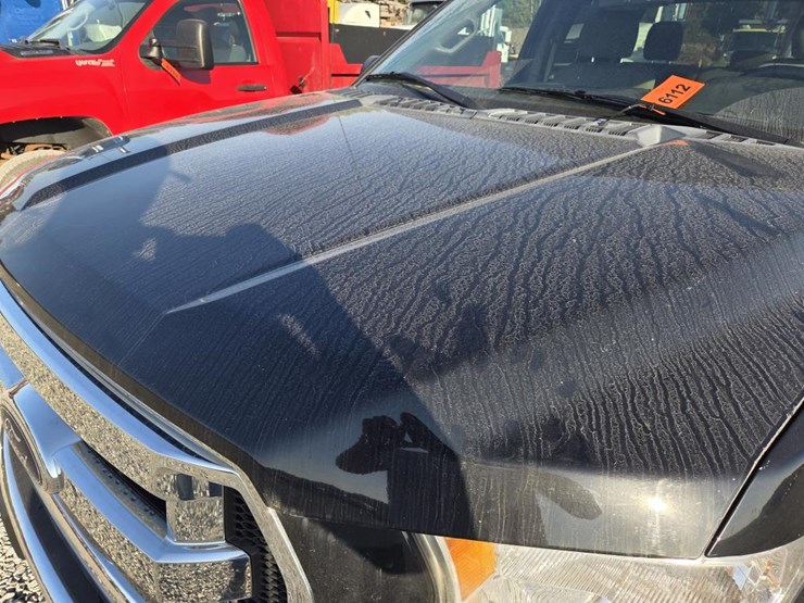 2017-ford-f150-image-12