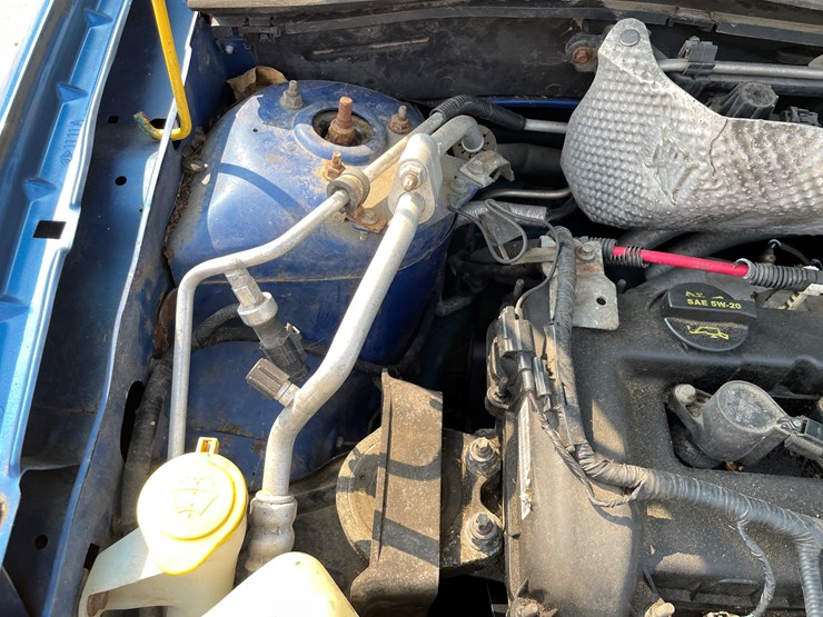 #115-•-2011-ford-focus-(has-wi-title)-image-30