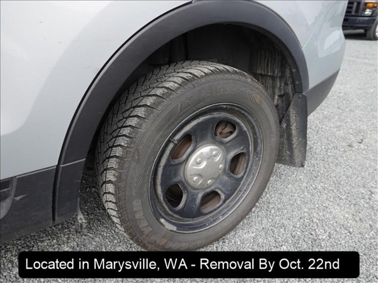 2014-ford-explorer-image-17
