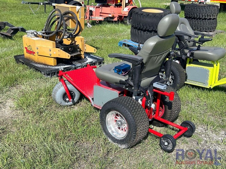 electric-mobility-scooter-image-4
