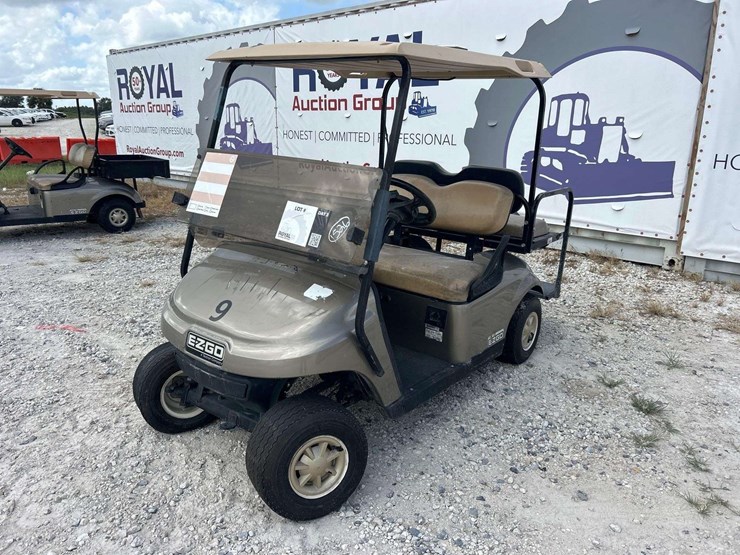 ez-go-electric-golf-cart-image-1
