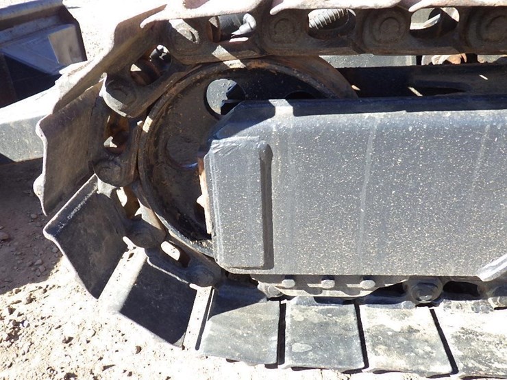 takeuchi-tb260-image-9