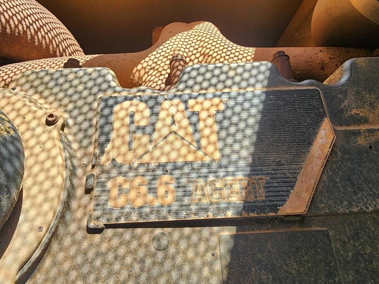 2007-caterpillar-d6k-lgp-image-23