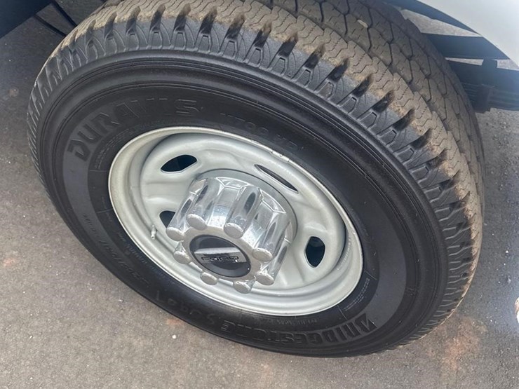 2019-ford-f350-sd-xl-image-13
