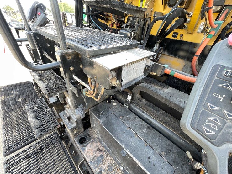 #8612-•-2019-cat-ap100f-asphalt-paver-(aps)-image-61
