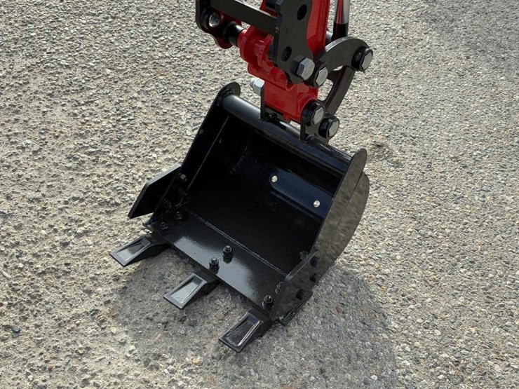 2025-vicsec-vc15-hydraulic-excavator-image-9
