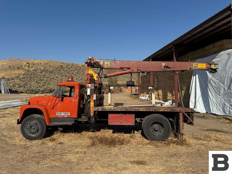1971-international-loadstar-image-3