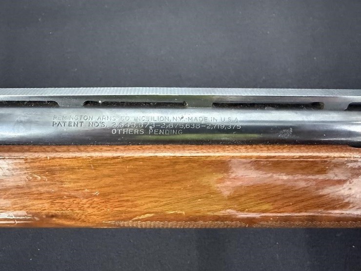 remington-1100-12-gauge-shotgun-image-3