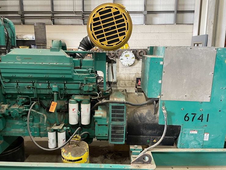#8615-•-1999-cummins-dfeh-generator-(aps)-image-120