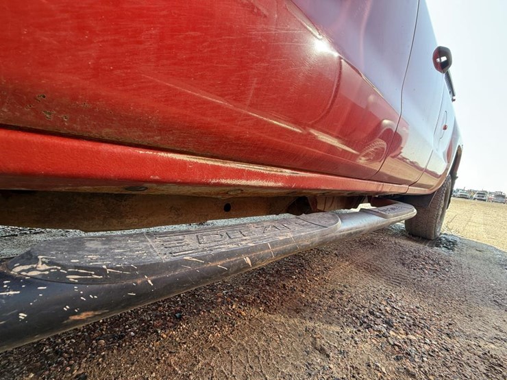 #2114-•-2015-chevrolet-silverado-2500hd-4x4-pickup-truck-image-11