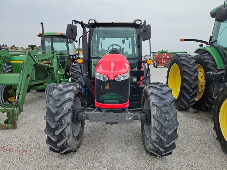 2020-massey-ferguson-6713-image-2