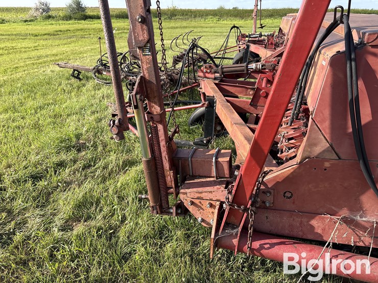 case-ih-6200-image-18
