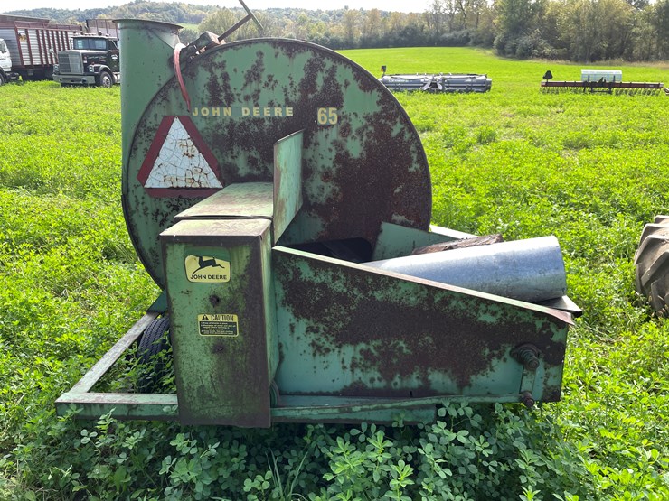 john-deere-65-image-8