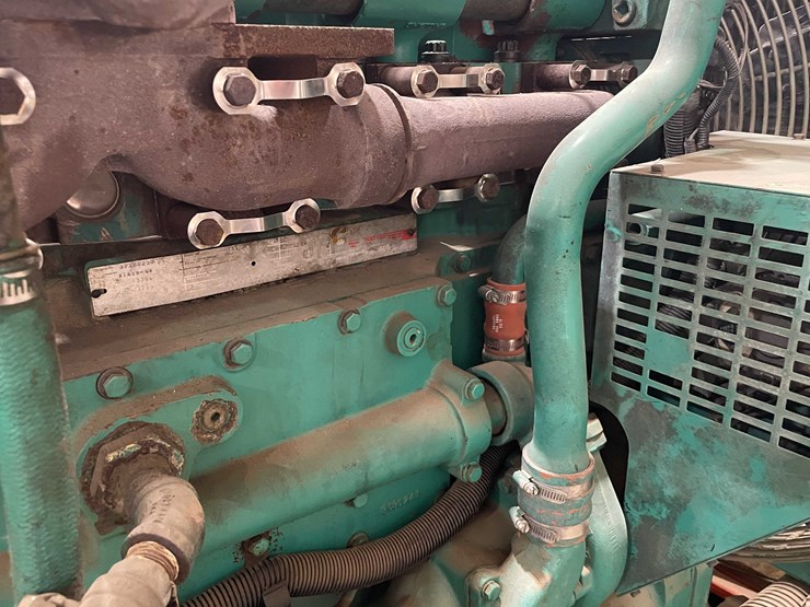 #8615-•-1999-cummins-dfeh-generator-(aps)-image-88