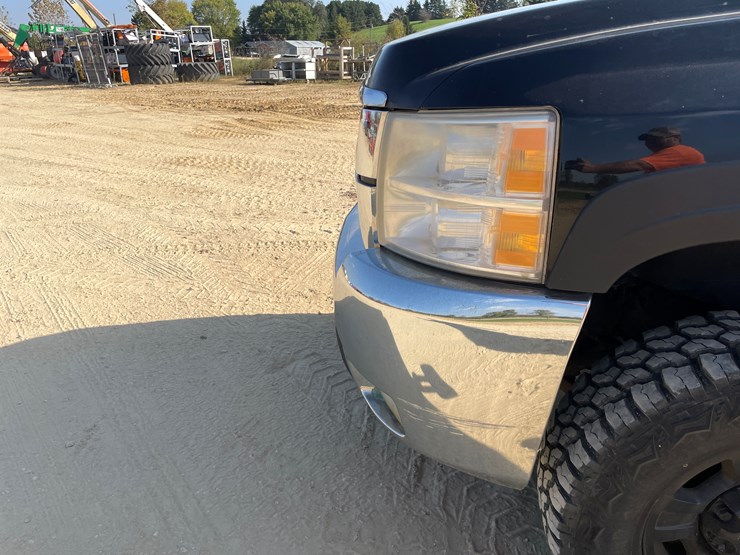 2008-chevrolet-silverado-image-14
