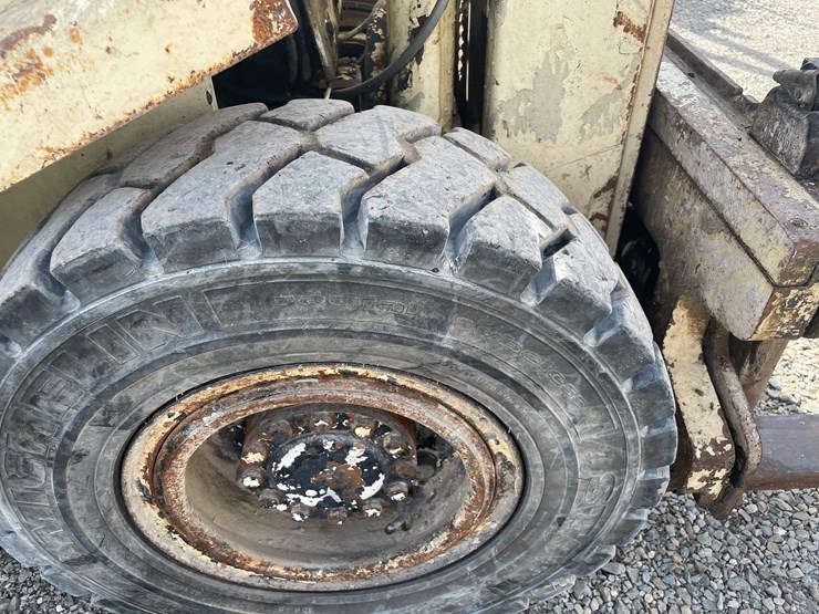 #8614-•-allis-chalmers-p50-forklift-(aps)-image-12