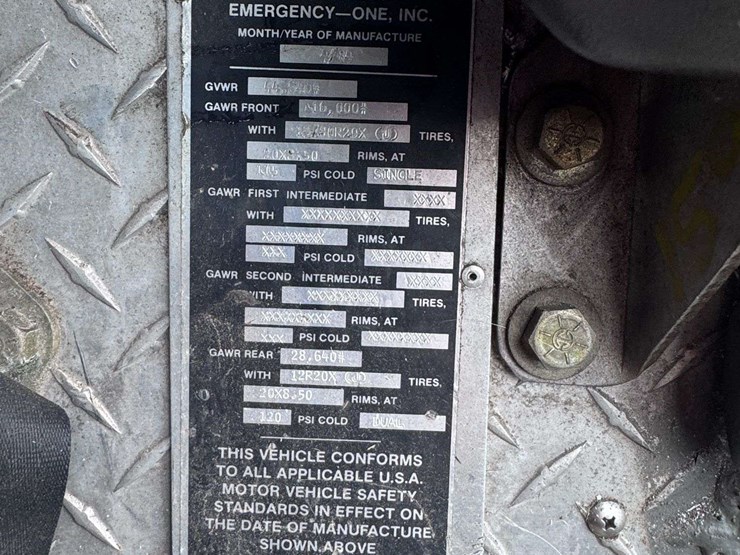 1984-e-one-ladder-truck-image-24