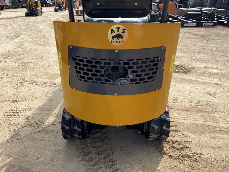 #203-•-new-rt12r-mini-excavator-image-15