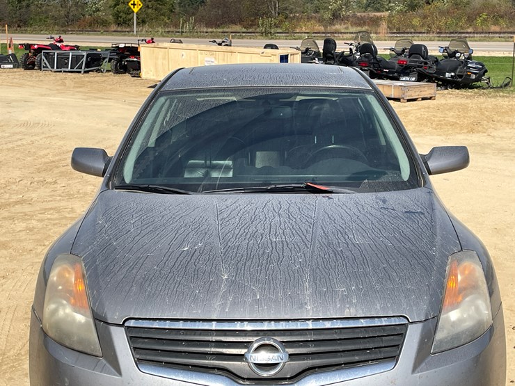#108-•-2009-nissan-altima-(has-wi-title)-image-13