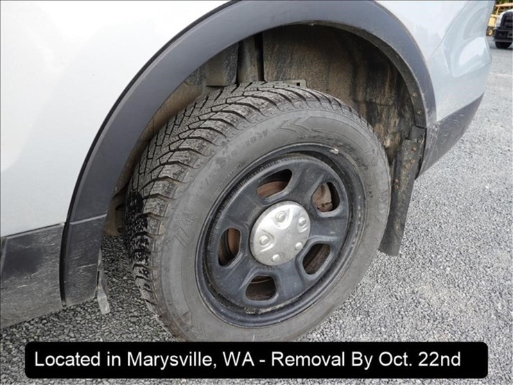 2014-ford-explorer-image-17