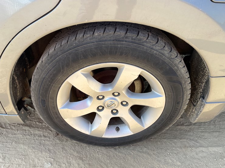 #108-•-2009-nissan-altima-(has-wi-title)-image-88