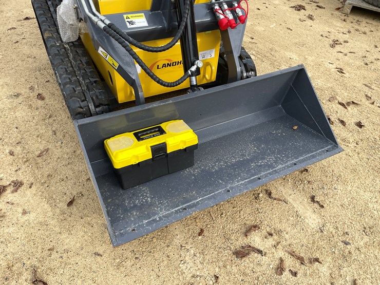 #215-•-new-landhonor-ride-on-skid-steer-loader-image-19